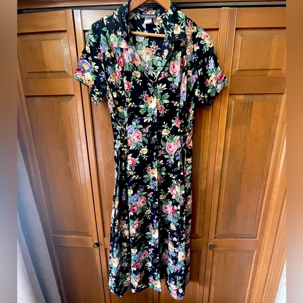 90’s VINTAGE | Button Front Floral Midi Dress| Special Preview Brand